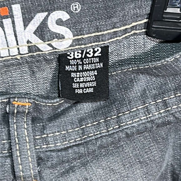 Akademiks men’s gray jeans (size 36x32) - Picture 10 of 10